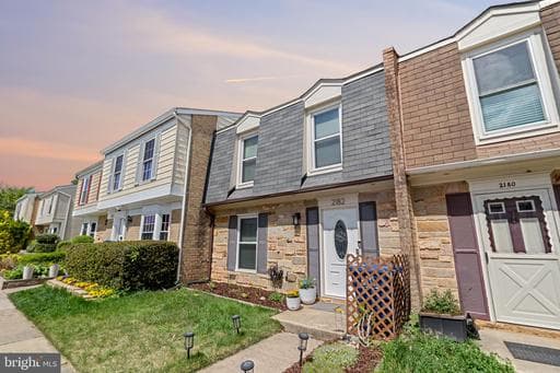 2182 MONAGHAN DRIVE - Photo 1