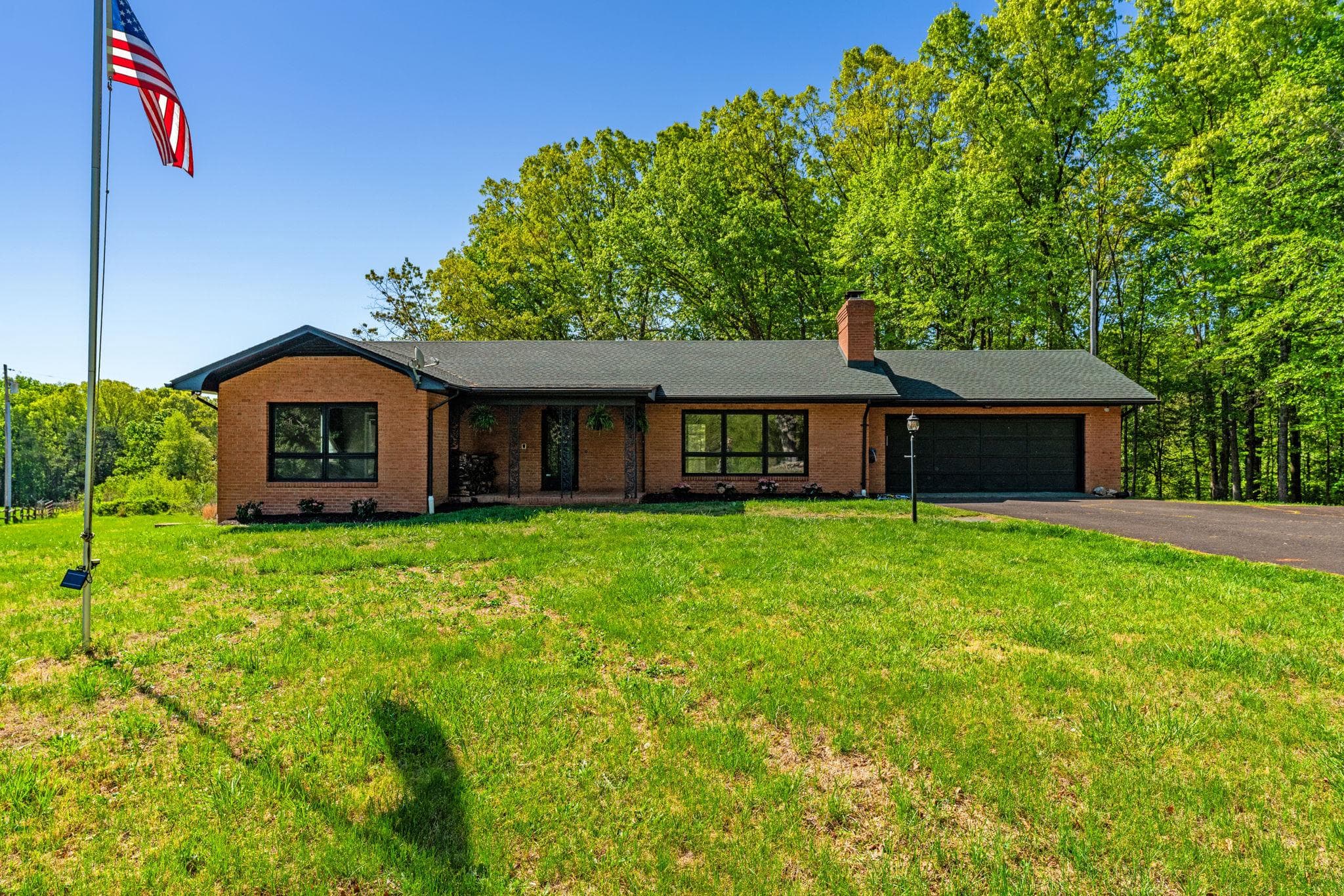3690 Beautiful Run Rd, Orange, VA 22960-5057, United States - Photo 1