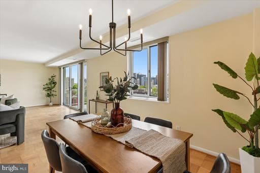 4977 Battery Ln, Bethesda, MD 20814-4910, United States - Photo 1