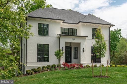 1515 CRESTWOOD LANE - Photo 1