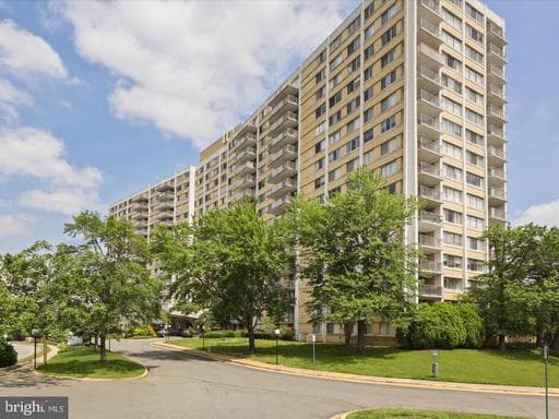 301 N BEAUREGARD STREET 217