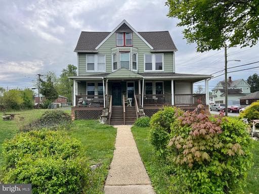 4123 ELDERON AVENUE - Photo 1
