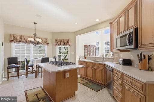 712 COYBAY DRIVE