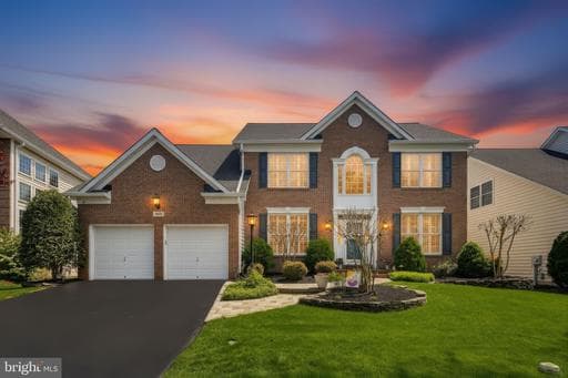 3905 ABERDEEN WAY - Photo 1