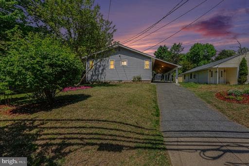 1602 Erskine St, Hyattsville, MD 20783-4335, United States - Photo 1