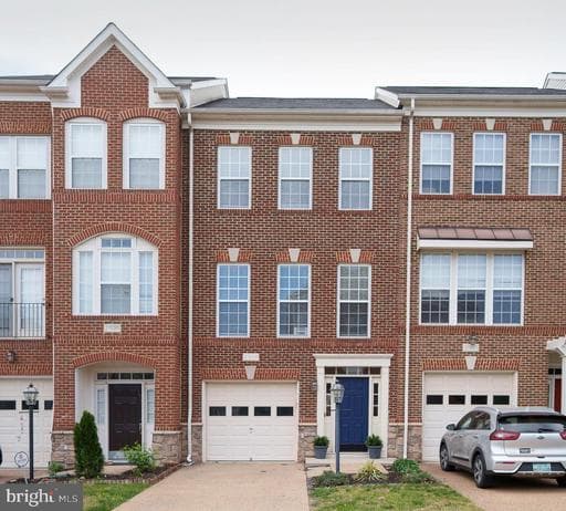 21933 HALBURTON TERRACE - Photo 1