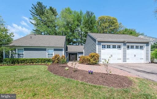 1855 CROFTON PARKWAY - Photo 1