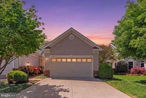6922 WALNUT HILL DRIVE - Photo 1