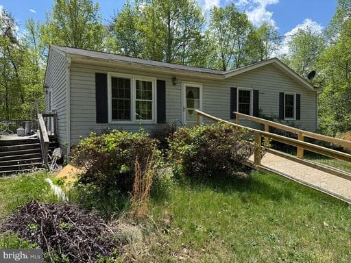 6536 GROGAN LANE - Photo 1