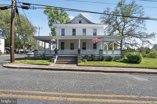 121 E CENTRAL AVENUE - Photo 1