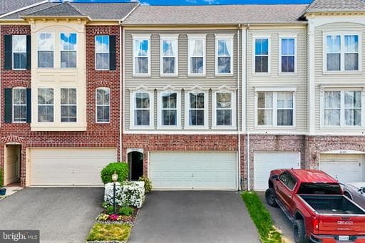 23448 TWIN FALLS TERRACE - Photo 1