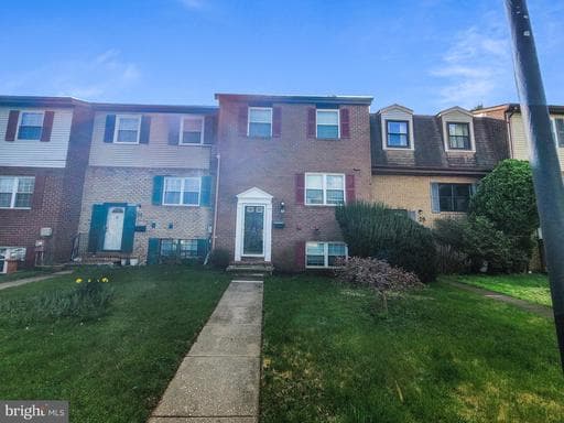 26 Pickersgill Sq, Owings Mills, MD 21117-4511, United States - Photo 1