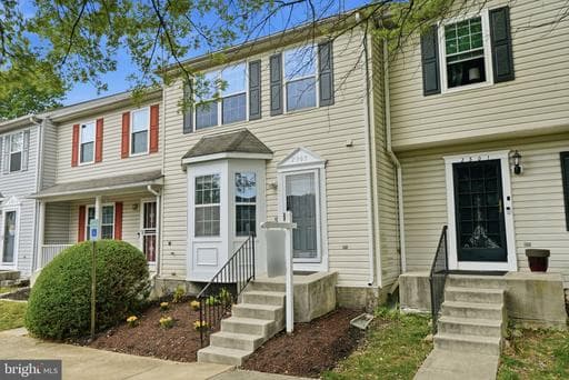 2303 SETON WAY - Photo 1