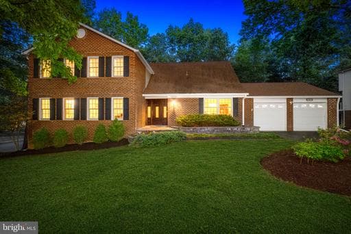 1501 LAUREL HILL ROAD - Photo 1