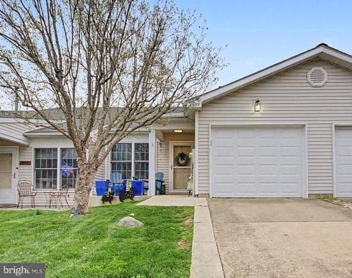 2607 COMPASS DRIVE - Photo 1