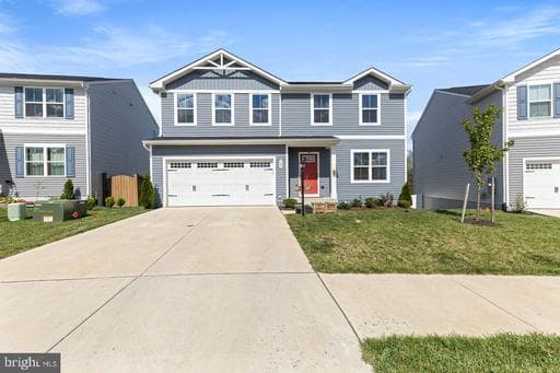 145 DURSLEY CIR - Photo 1