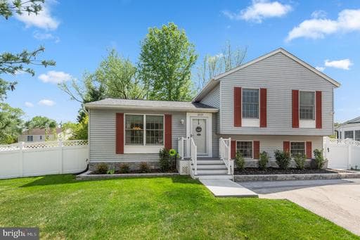 1315 SOMERSET ROAD - Photo 1