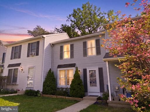 40 CYPRESS DRIVE - Photo 1