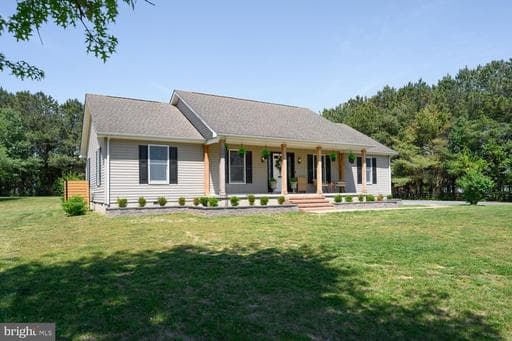12104 HOLLY ROAD - Photo 1