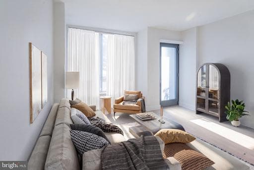 1211 VAN STREET TH-1C