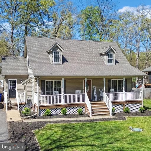 425 DORSET DRIVE - Photo 1