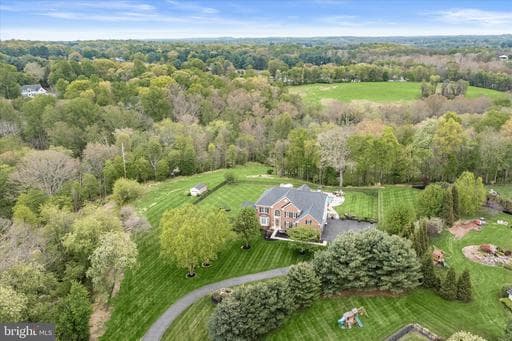 600 CORSAIR COURT - Photo 1