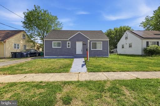 2706 NEWGLEN AVENUE - Photo 1