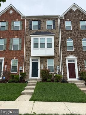 9926 NEW POINTE DR,UPPER MARLBORO,MD,20774,PRINCE GEORGES