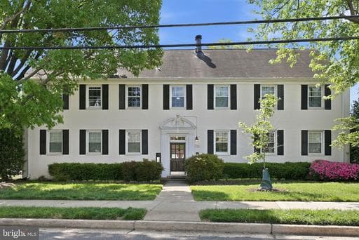 2900 13TH STREET 102