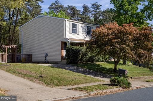 8265 SEBRING COURT - Photo 1