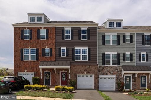 6212 QUINNS CREEK DRIVE - Photo 1