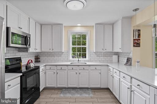 8215 HARRY WARREN PLACE - Photo 1