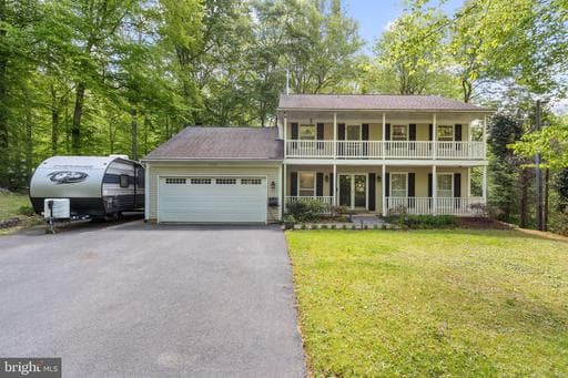 11913 Falling Creek Dr, Manassas, VA 20112-3265, United States - Photo 1