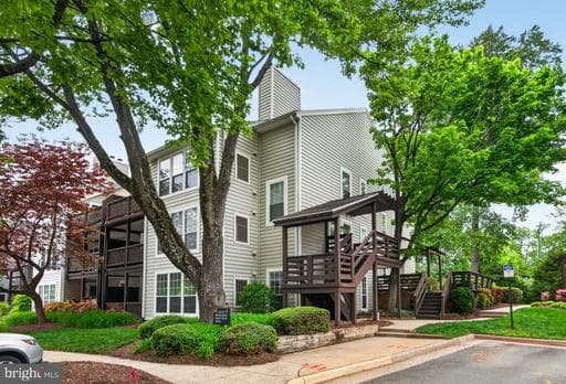 10146 OAKTON TERRACE ROAD 10146 - Photo 1