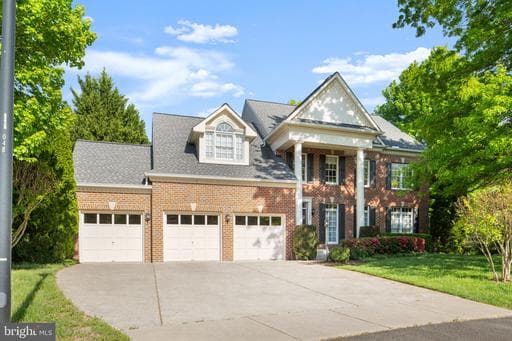 5500 Liber Ct, Gainesville, VA 20155-1387, United States - Photo 1