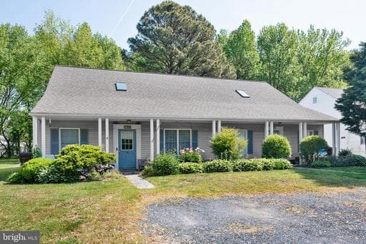 1205 - 1206 WASHINGTON DRIVE - Photo 1