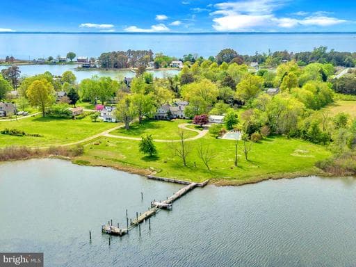 21408 BROAD COVE LANE - Photo 1