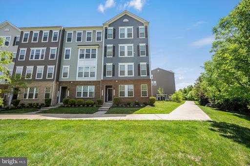 13961 Gary Fisher Trl, Gainesville, VA 20155-3365, United States - Photo 1