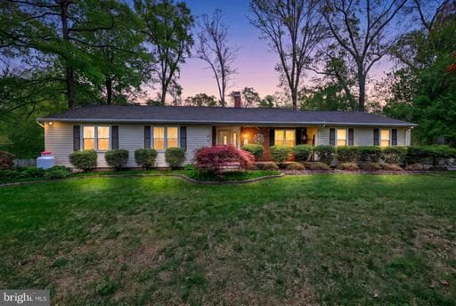 4296 WOLF HILL DRIVE - Photo 1