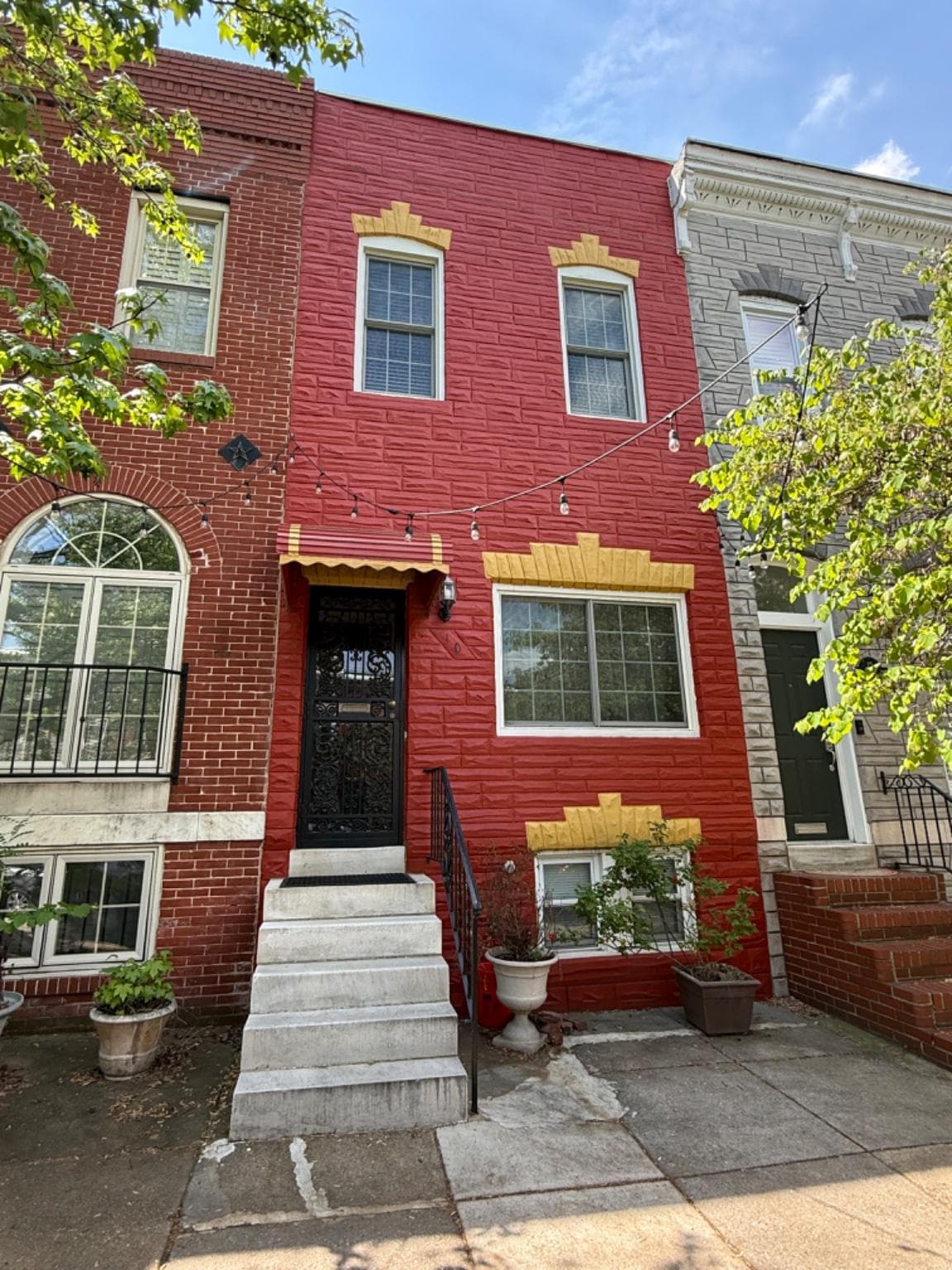 10 N Milton Ave, Baltimore, MD 21224-1046, United States - Photo 1