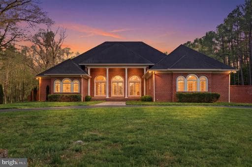 84 Rock Hall Farm Ln, Berryville, VA 22611-3275, United States - Photo 1