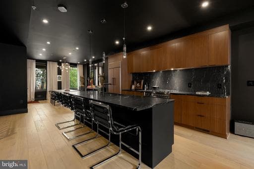 2534 11TH STREET 1 - Photo 1