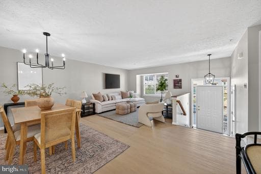 1603 WOODVIEW COURT - Photo 1