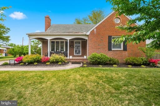6303 HOMEWOOD - Photo 1