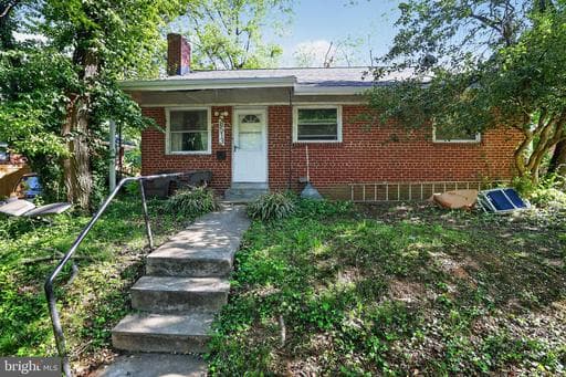 8513 14TH AVENUE - Photo 1