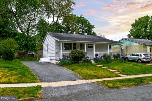 316 OLD LINE AVENUE - Photo 1