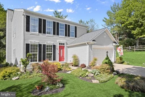 7036 GARDEN WALK - Photo 1