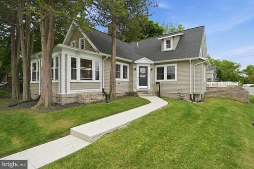 4127 KATHLAND AVENUE - Photo 1