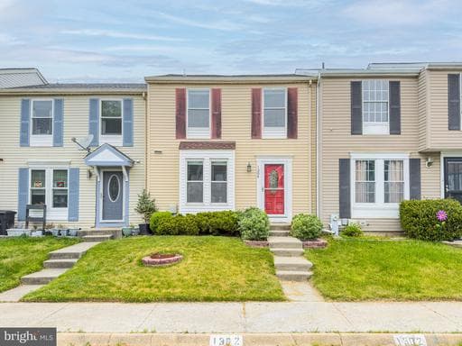 1304 ACORN RIDGE COURT - Photo 1