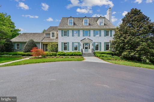 13580 Stonebarn Ln, Gaithersburg, MD 20878-3996, United States - Photo 1